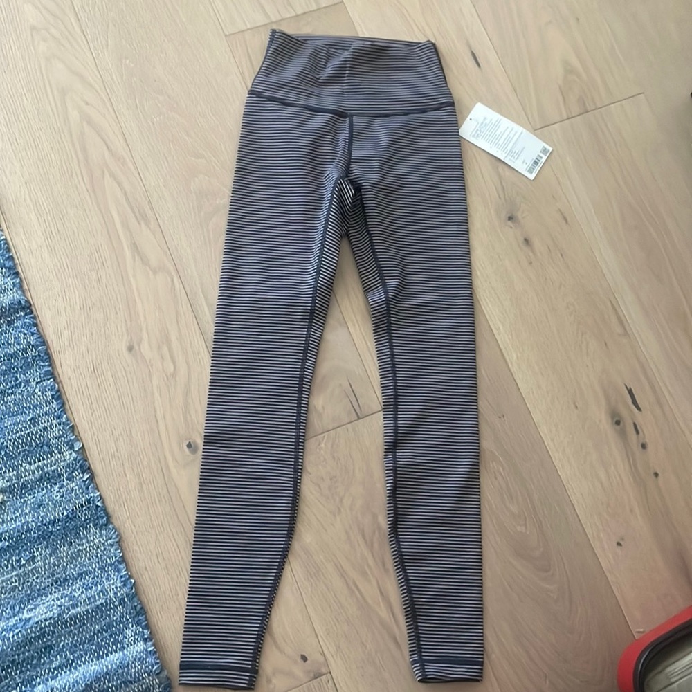 Lululemon wunder under HR tight 28” flux
